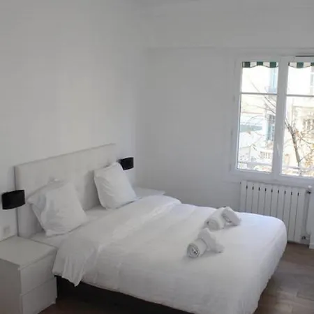 公寓 Plein Centre, Calme Et Proche De La