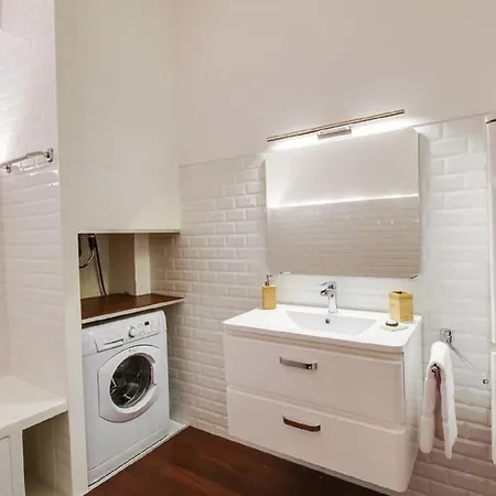 Plein Centre, Calme Et Proche De La Apartamento