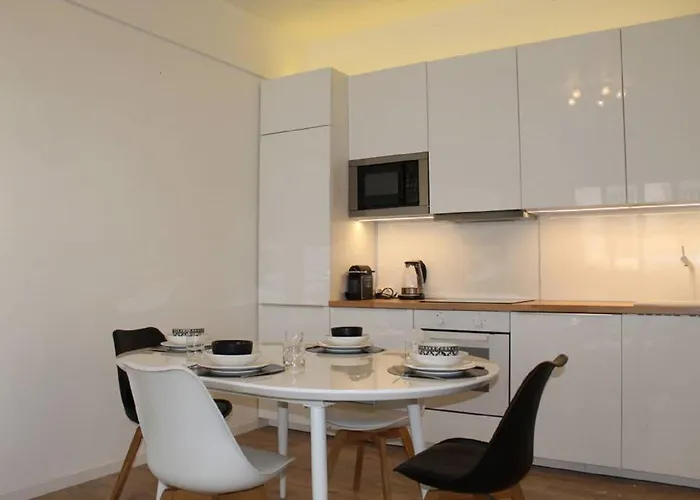 Plein Centre, Calme Et Proche De La